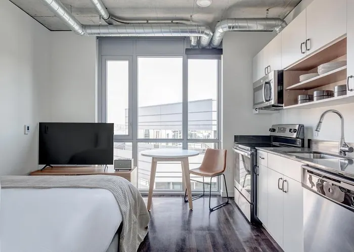 S Lake Union Studio W Gym Wd Nr Bars Sea-142