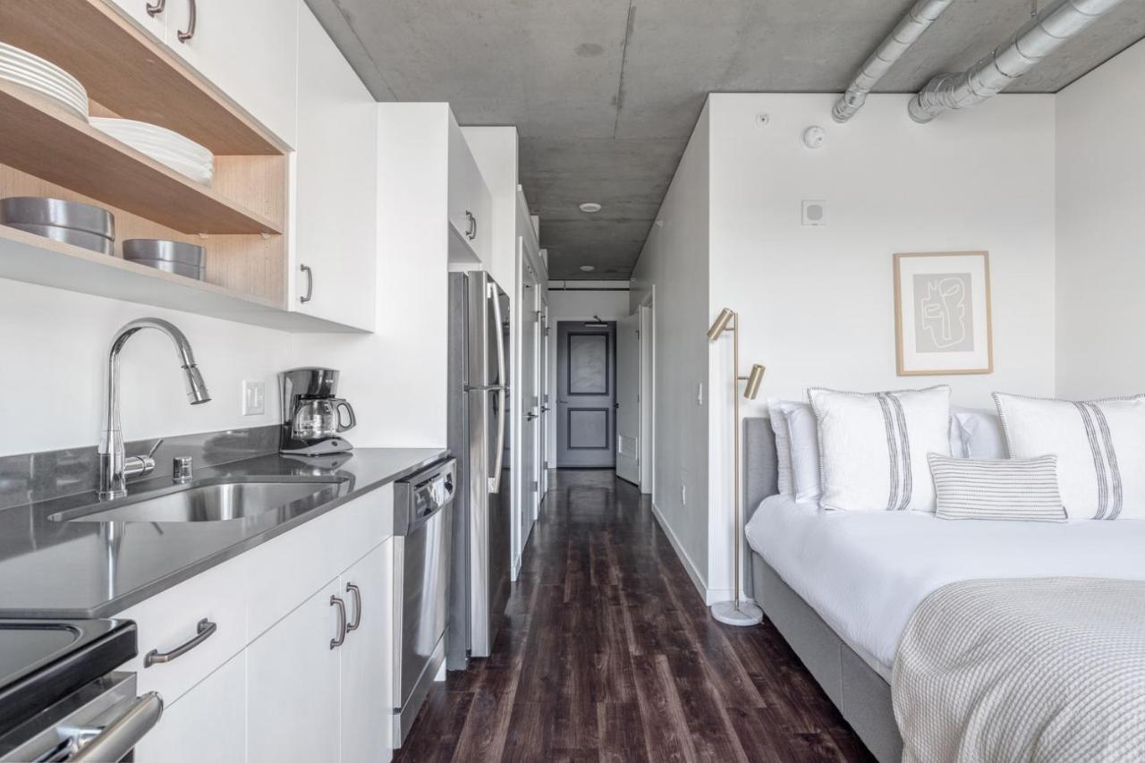 Apartment S Union W Gym Wd Nr Bars Sea-142 Seattle