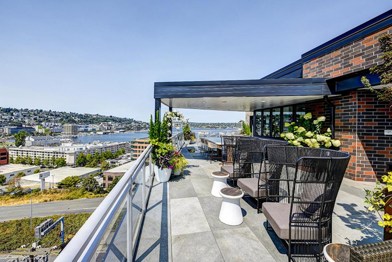 Apartment S Union W Gym Wd Nr Bars Sea-142 Seattle